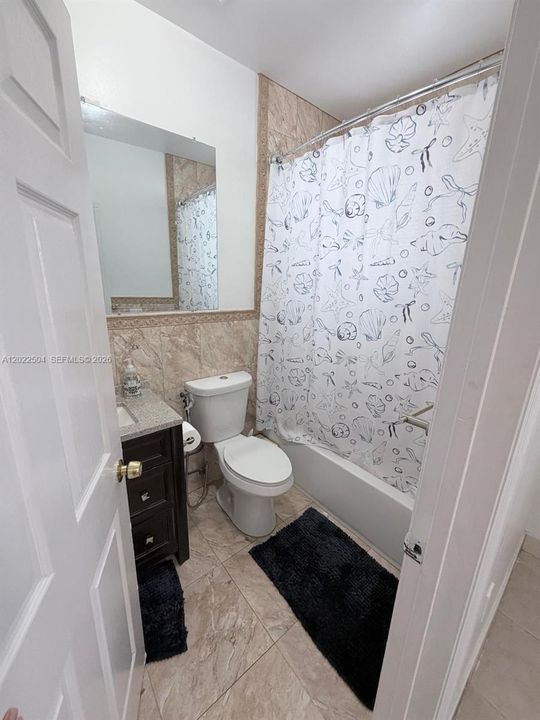 В аренду: $3,600 (3 спален, 2 ванн, 1454 Квадратных фут)