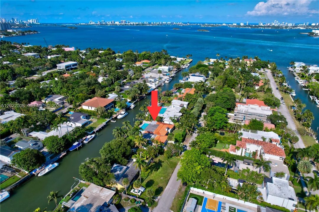 For Sale: $5,400,000 (5 beds, 5 baths, 0 Square Feet)