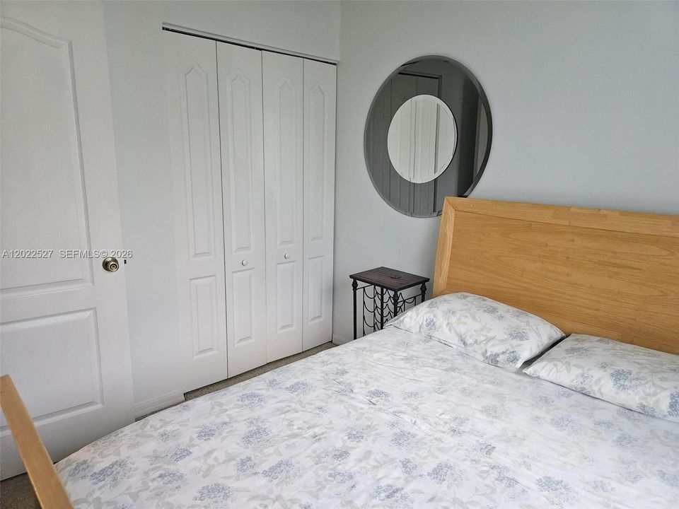 For Sale: $325,000 (3 beds, 2 baths, 1170 Square Feet)