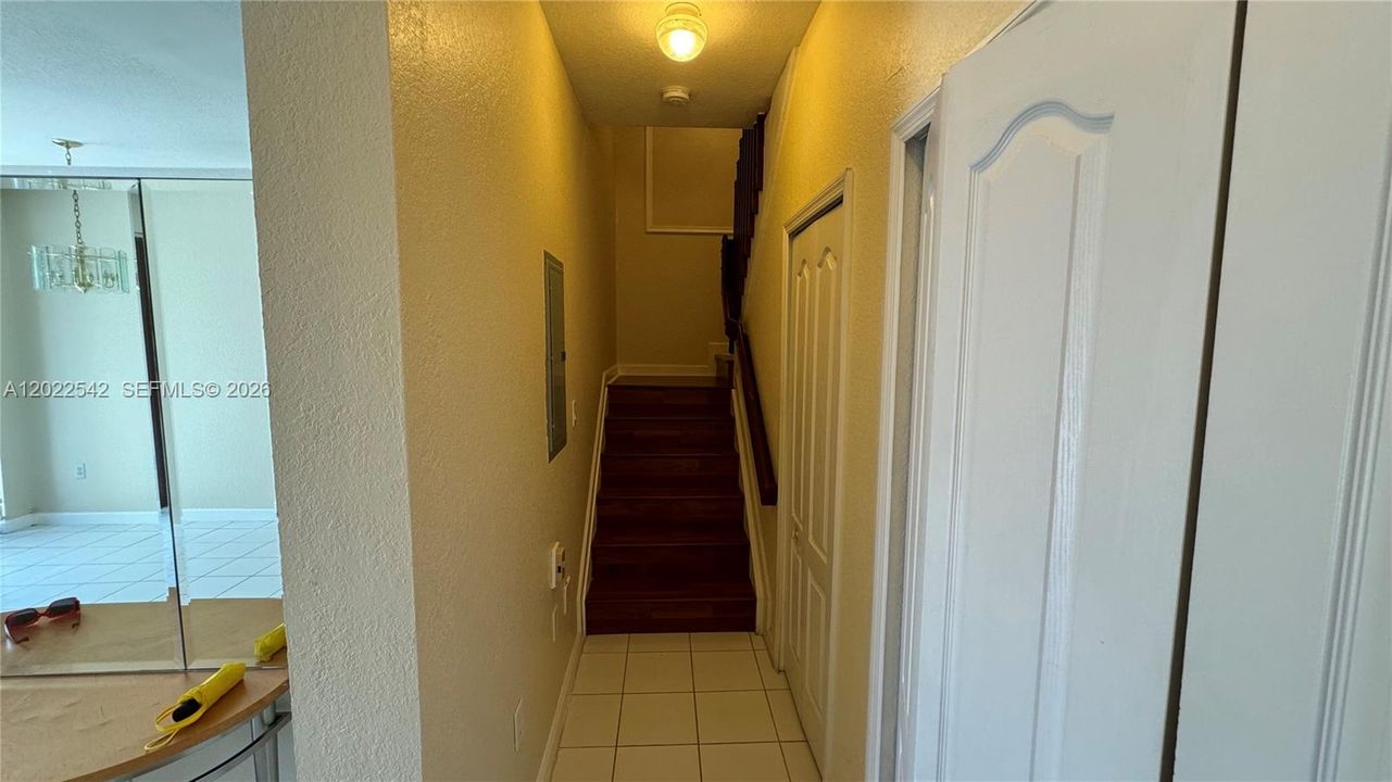 Stairs to seconf floor