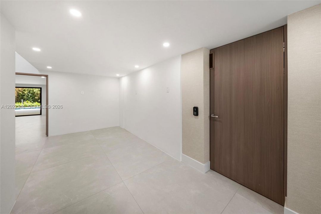Private Elevator