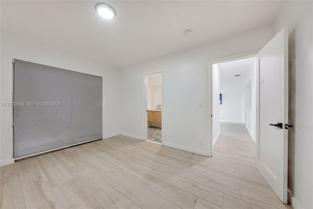 На продажу: $549,000 (3 спален, 2 ванн, 1394 Квадратных фут)