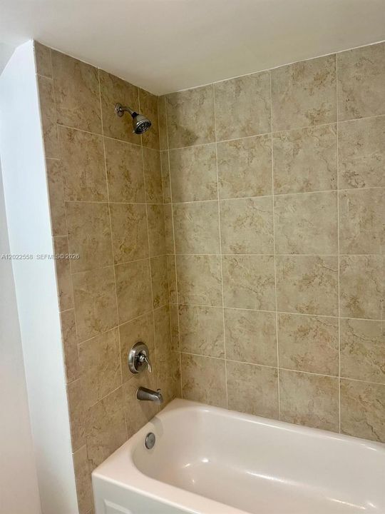 Vendido Recientemente: $250,000 (1 camas, 1 baños, 603 Pies cuadrados)