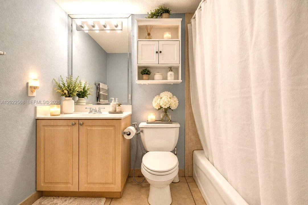 En Venta: $266,000 (2 camas, 2 baños, 746 Pies cuadrados)
