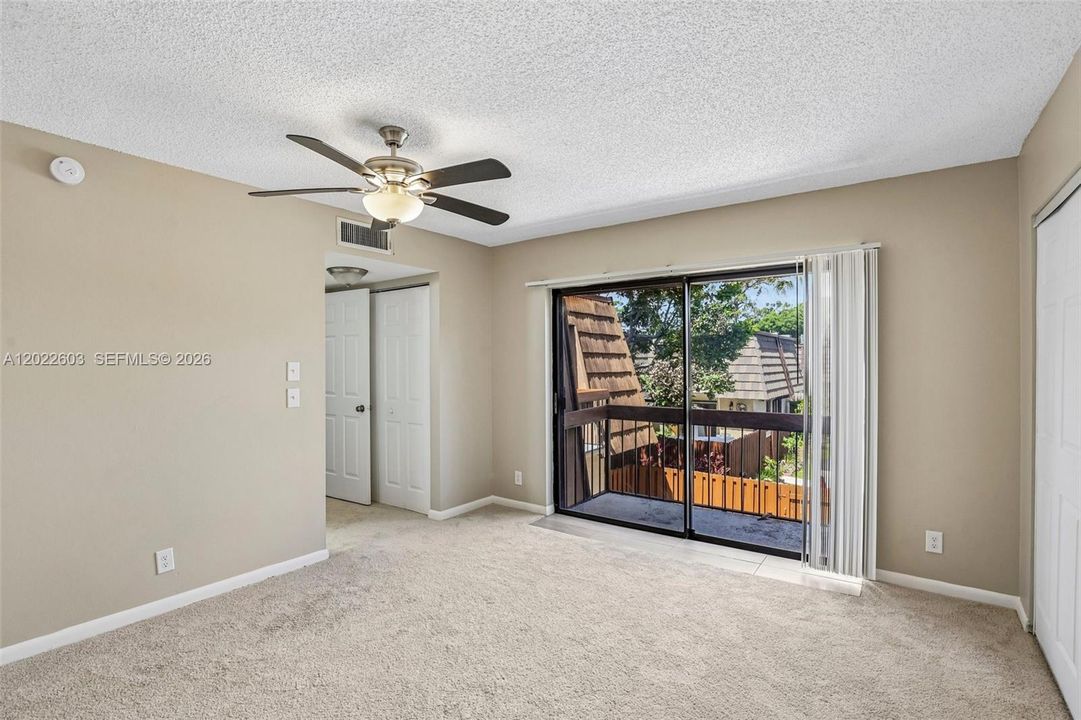 For Sale: $265,000 (2 beds, 2 baths, 1468 Square Feet)