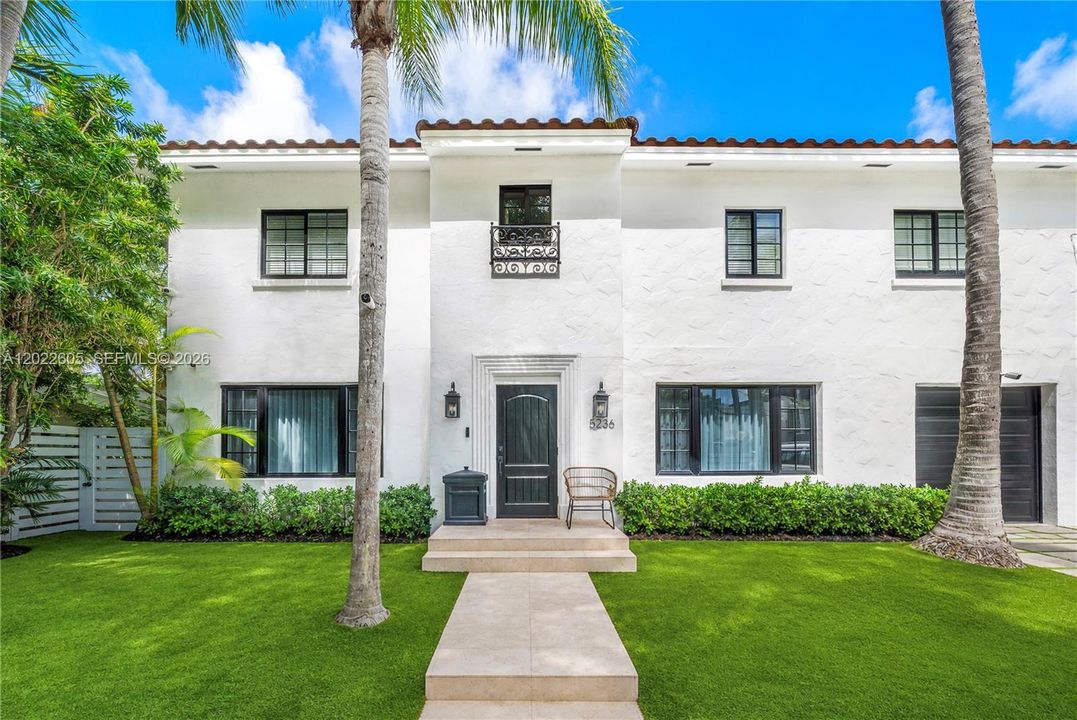 For Rent: $26,000 (4 beds, 3 baths, 3140 Square Feet)
