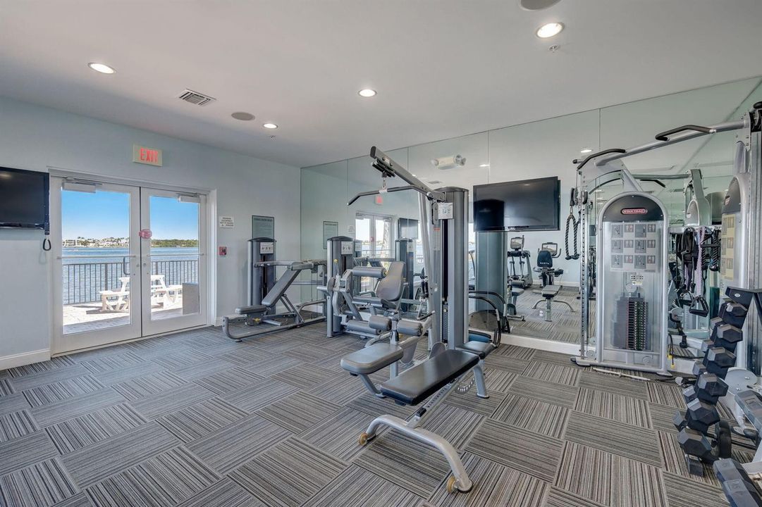 1-web-or-mls-N Federal Hwy 507-030