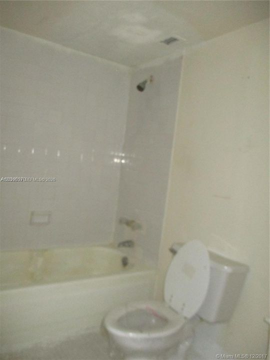 В аренду: $1,750 (1 спален, 1 ванн, 699 Квадратных фут)