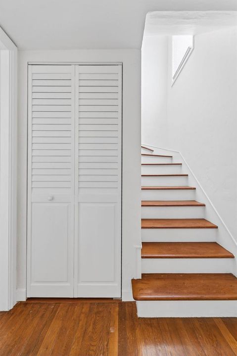 236GreymonDr(41)