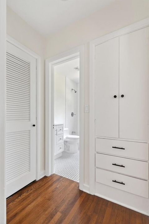 236GreymonDr(33)