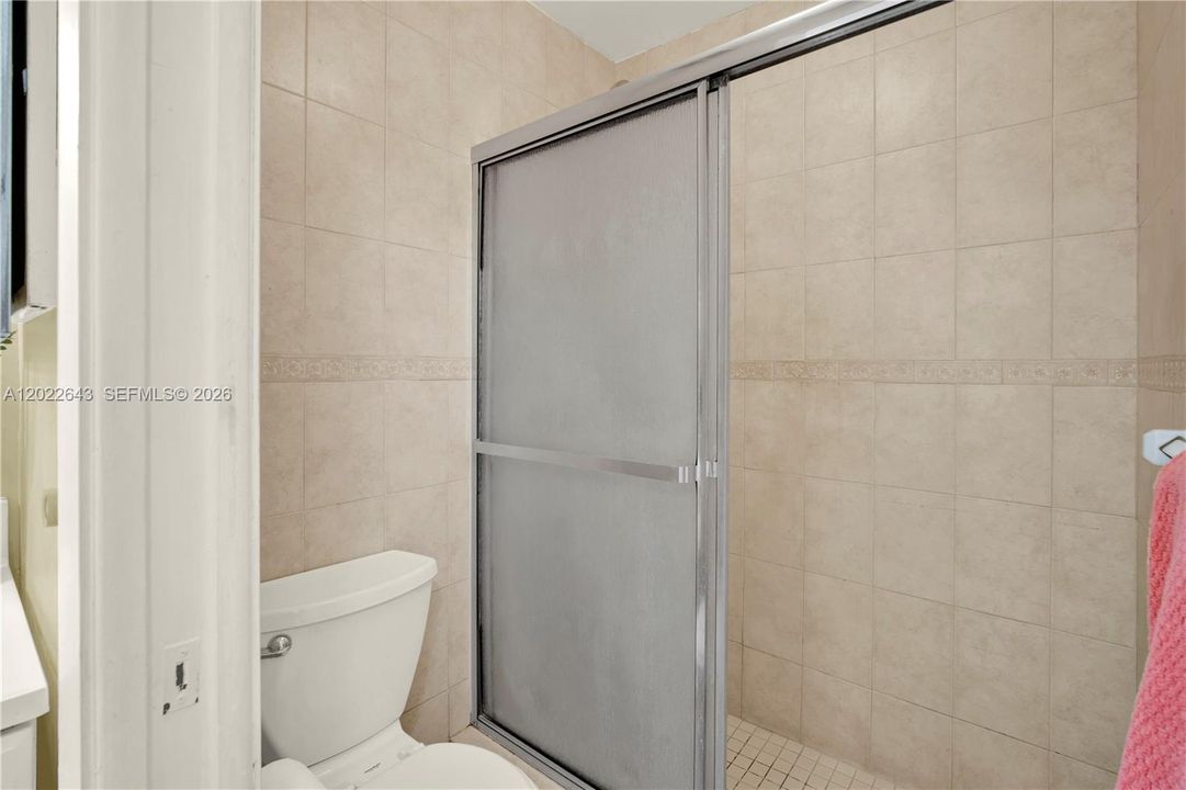 For Sale: $559,900 (3 beds, 2 baths, 1612 Square Feet)