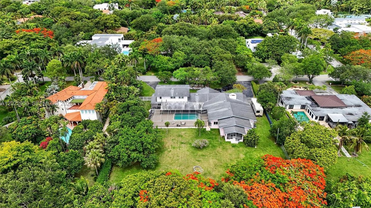 For Sale: $4,200,000 (7 beds, 6 baths, 6504 Square Feet)