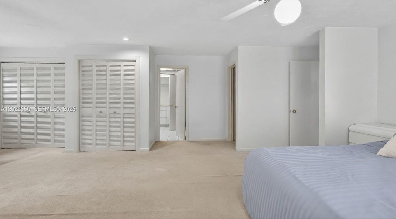 For Sale: $4,200,000 (7 beds, 6 baths, 6504 Square Feet)