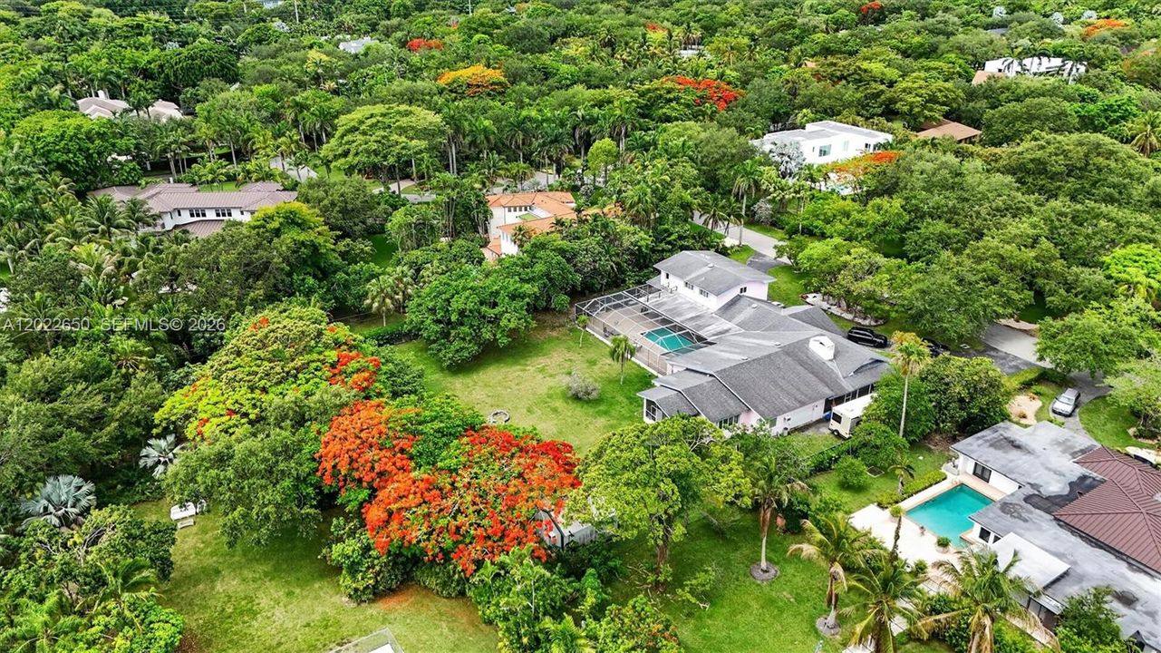 For Sale: $4,200,000 (7 beds, 6 baths, 6504 Square Feet)