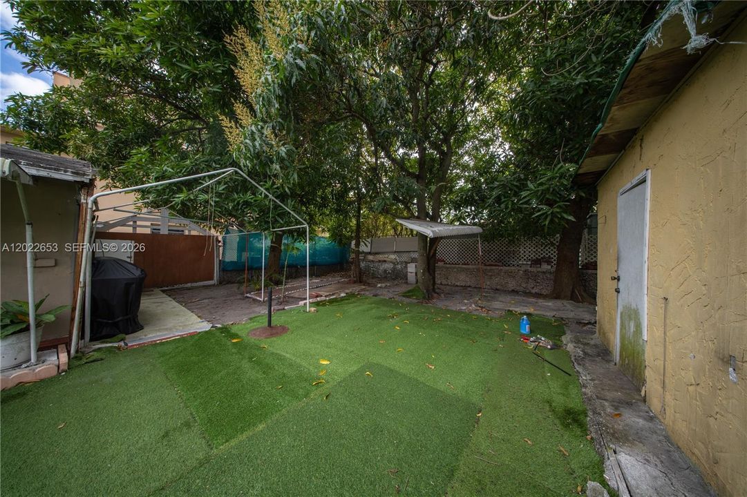 For Sale: $849,999 (0 beds, 0 baths, 1563 Square Feet)