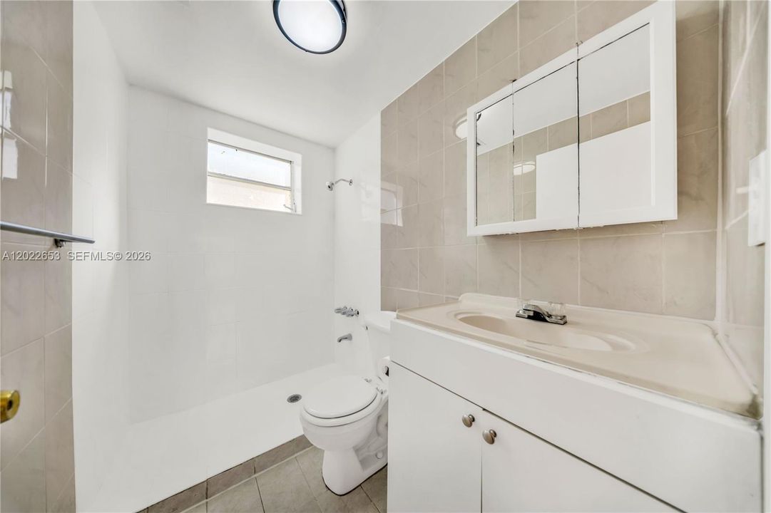 For Sale: $849,999 (0 beds, 0 baths, 1563 Square Feet)