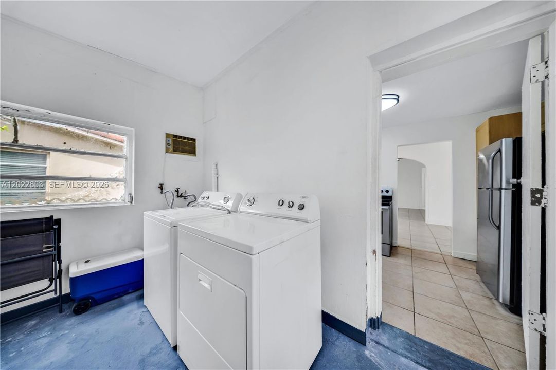 For Sale: $849,999 (0 beds, 0 baths, 1563 Square Feet)