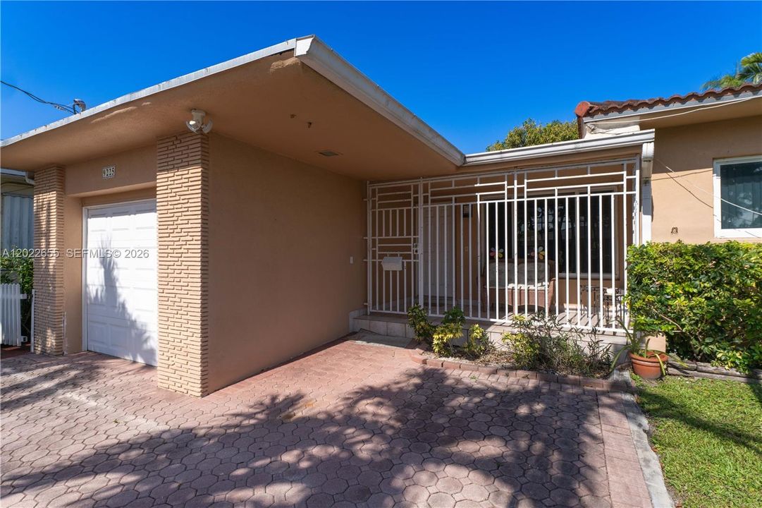 Activo con contrato: $1,485,000 (3 camas, 2 baños, 1799 Pies cuadrados)