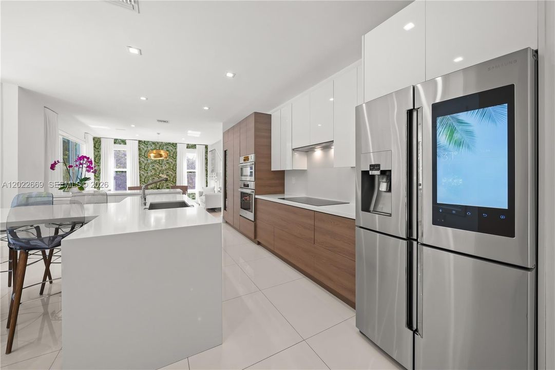 For Sale: $3,900,000 (4 beds, 4 baths, 3391 Square Feet)