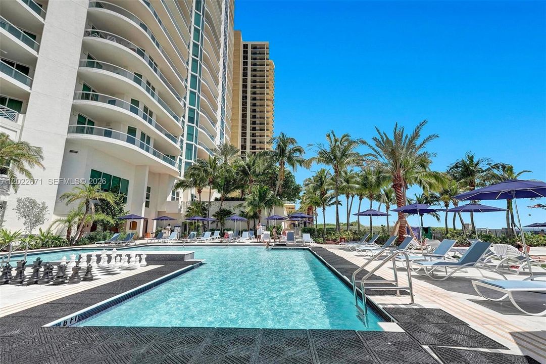 For Rent: $16,900 (2 beds, 2 baths, 2235 Square Feet)