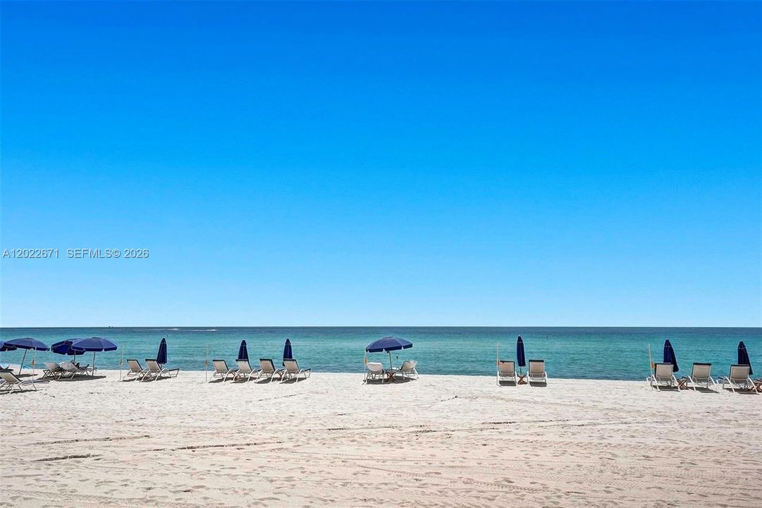 For Rent: $16,900 (2 beds, 2 baths, 2235 Square Feet)
