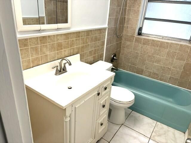 519bath3