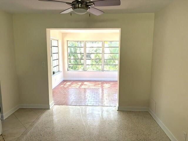 51526tompatio
