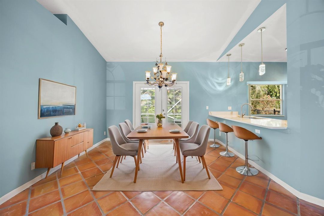 Virtually Staged Dining Area