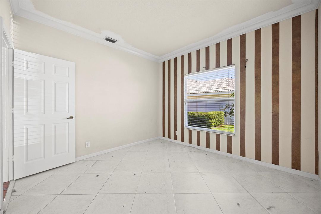 Guest Bedroom 2