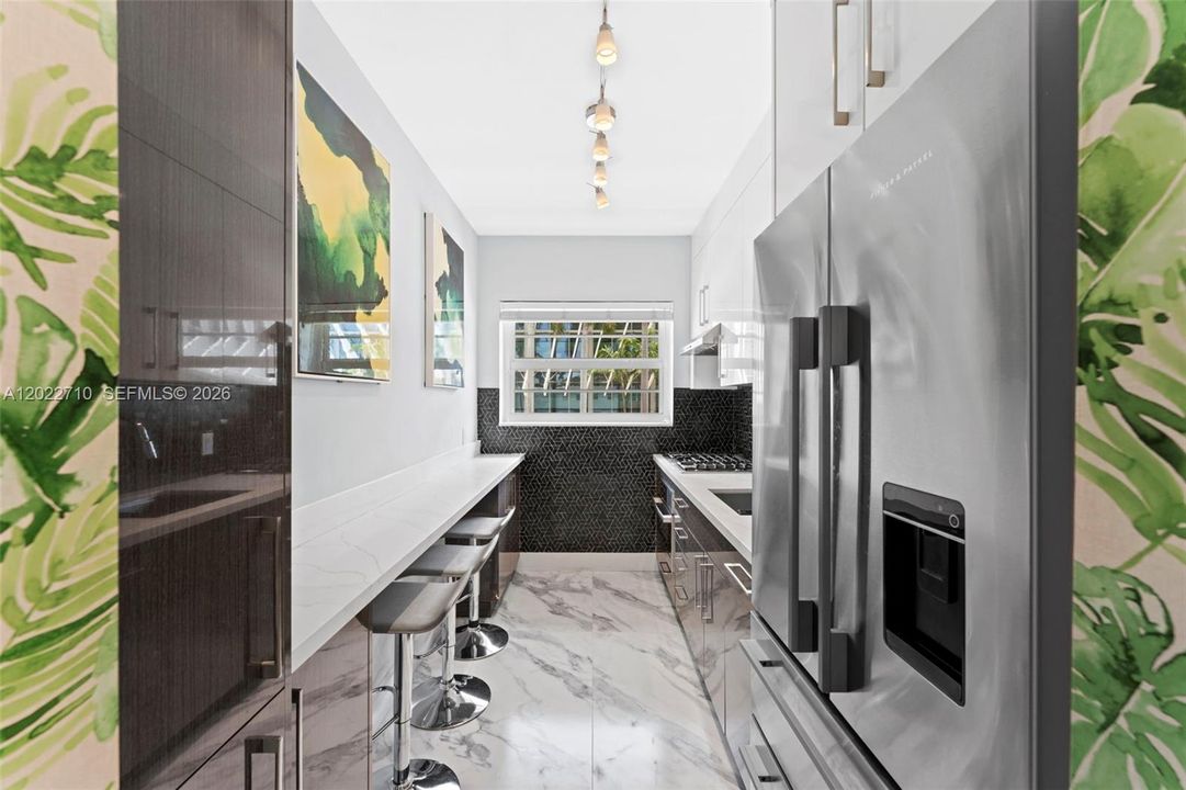 En Venta: $335,000 (1 camas, 1 baños, 650 Pies cuadrados)
