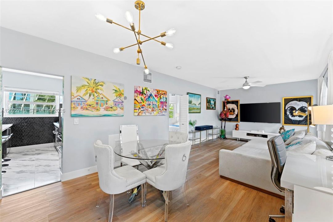 En Venta: $335,000 (1 camas, 1 baños, 650 Pies cuadrados)