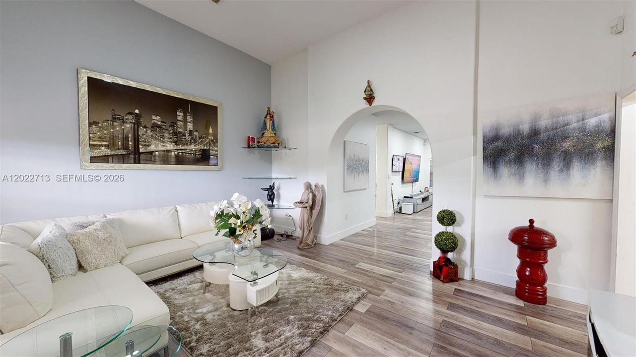 For Sale: $950,000 (3 beds, 2 baths, 2345 Square Feet)