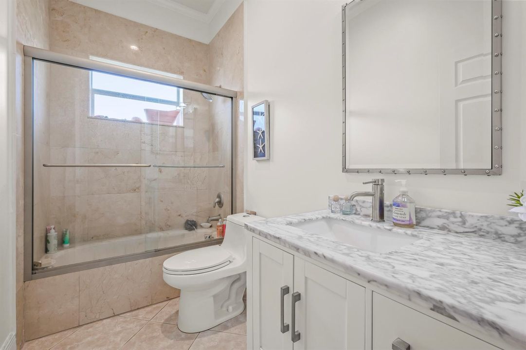 15705 Meadow Wood Dr Wellington FL020_