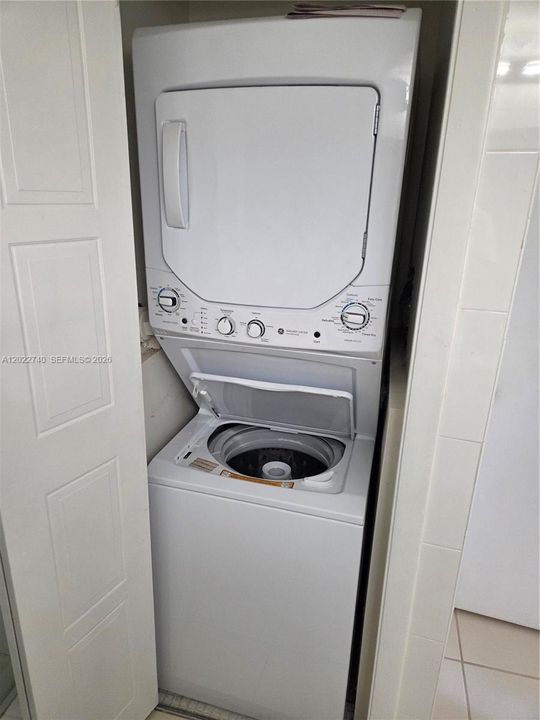 En Renta: $2,390 (2 camas, 2 baños, 1231 Pies cuadrados)