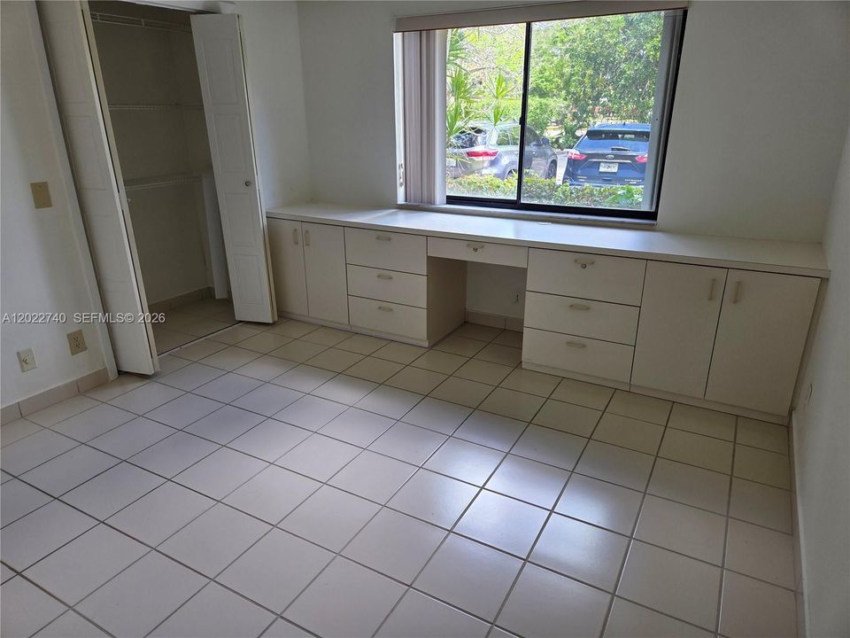 En Renta: $2,390 (2 camas, 2 baños, 1231 Pies cuadrados)