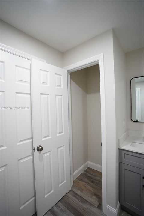 For Rent: $5,950 (5 beds, 3 baths, 2153 Square Feet)