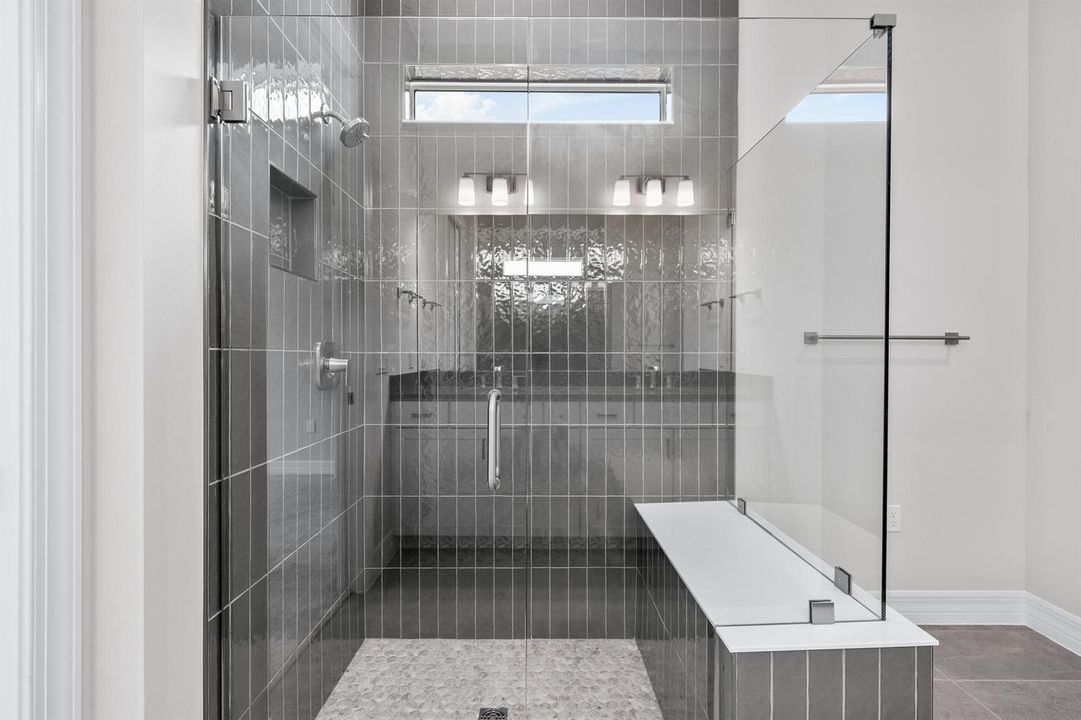 10546 Northbrook Cir-6