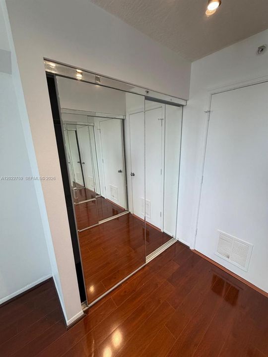 Activo con contrato: $1,950 (1 camas, 1 baños, 635 Pies cuadrados)