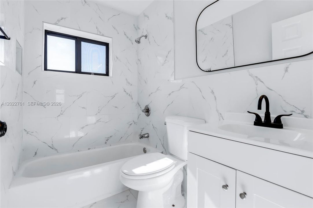 В аренду: $3,500 (3 спален, 1 ванн, 938 Квадратных фут)