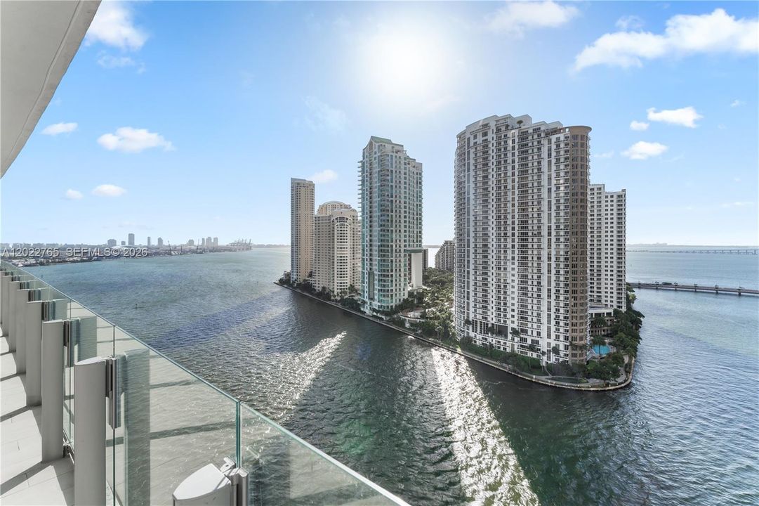 В аренду: $17,500 (3 спален, 3 ванн, 2422 Квадратных фут)