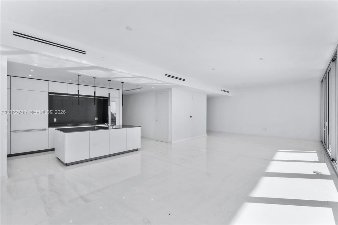 В аренду: $17,500 (3 спален, 3 ванн, 2422 Квадратных фут)