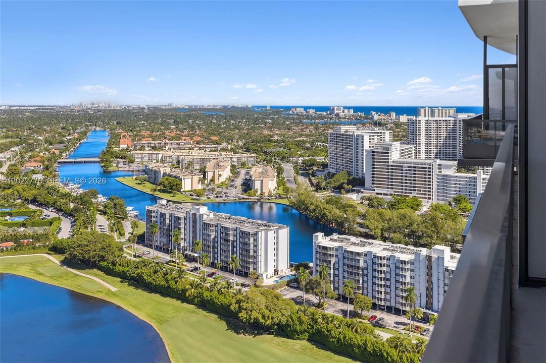 В аренду: $8,750 (3 спален, 3 ванн, 2156 Квадратных фут)