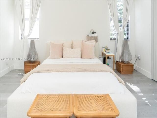 For Rent: $3,950 (3 beds, 3 baths, 2025 Square Feet)