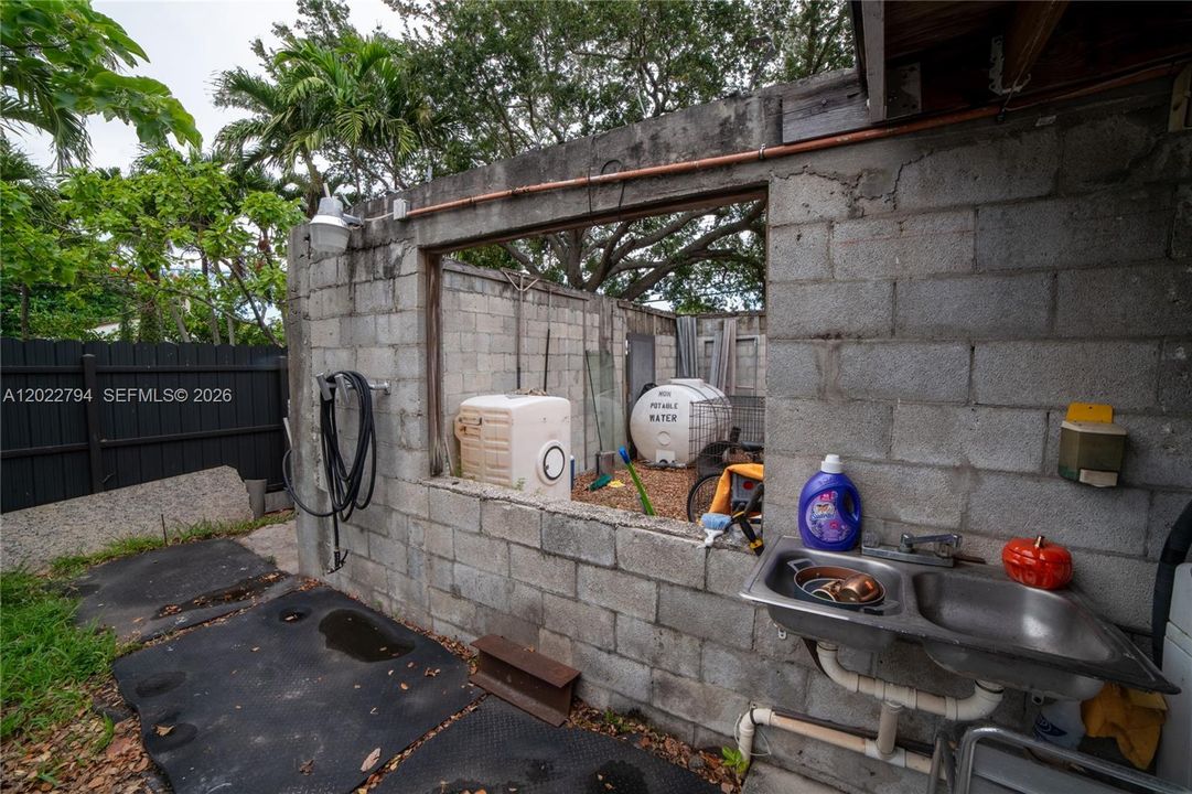 For Sale: $600,000 (0 beds, 0 baths, 900 Square Feet)