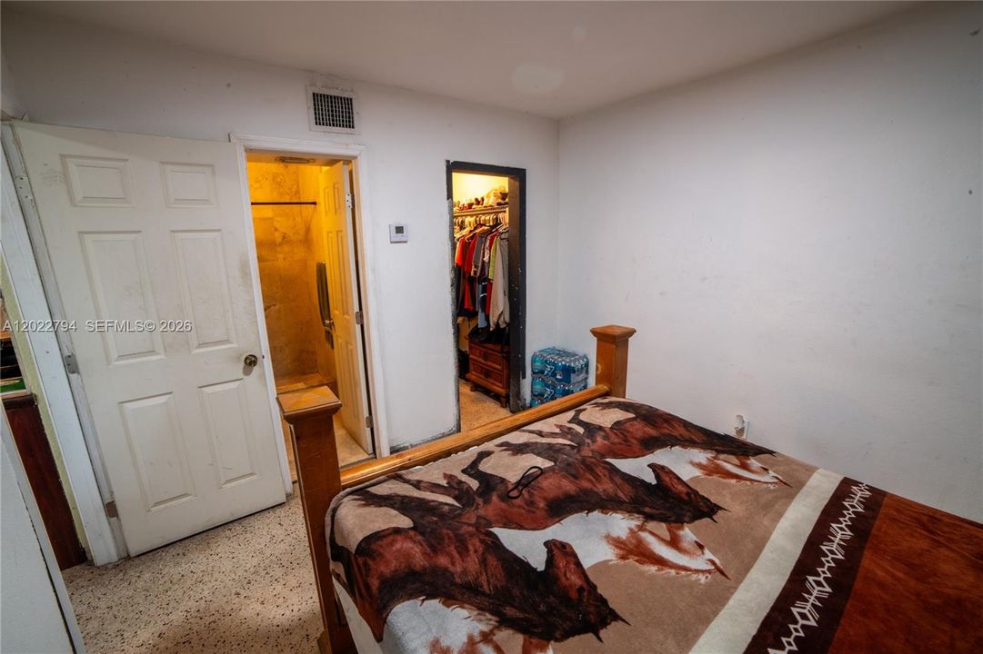 For Sale: $600,000 (0 beds, 0 baths, 900 Square Feet)
