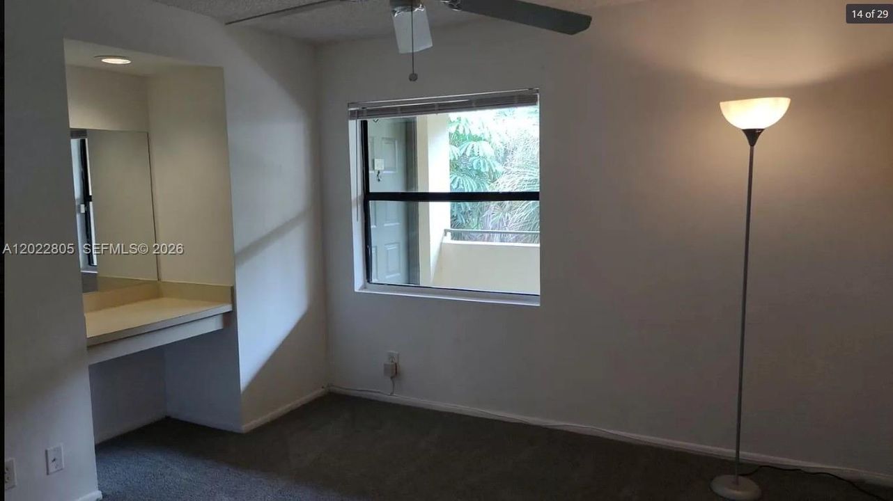 En Venta: $245,000 (2 camas, 2 baños, 1024 Pies cuadrados)