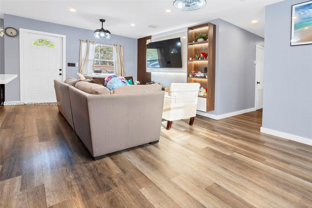 A welcoming atmosphere, perfect for family intertaining.