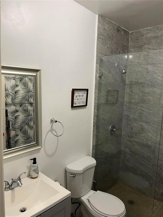 For Sale: $649,000 (4 beds, 2 baths, 1386 Square Feet)