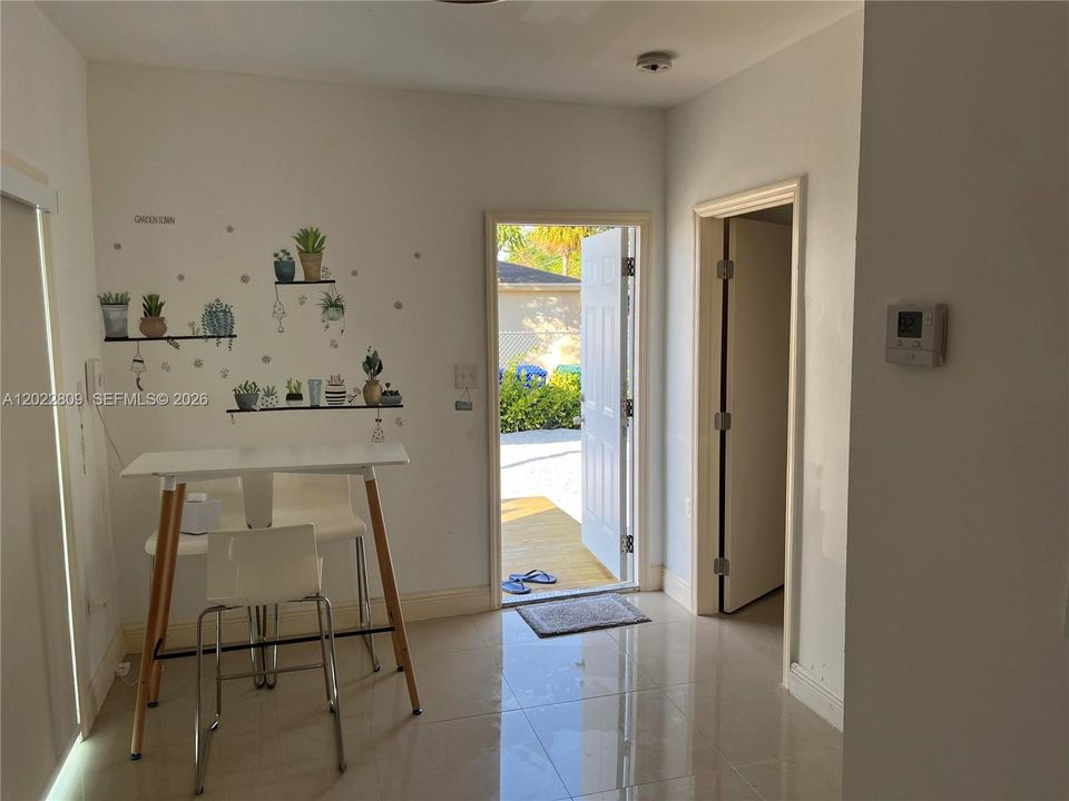 For Sale: $649,000 (4 beds, 2 baths, 1386 Square Feet)