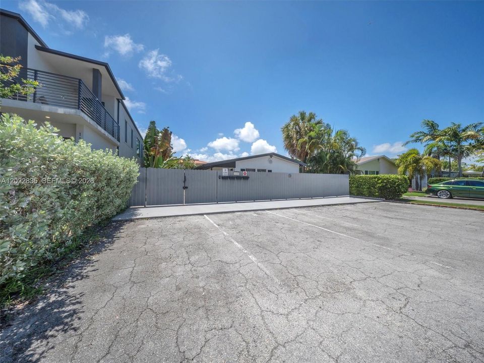 For Sale: $1,355,000 (0 beds, 0 baths, 2276 Square Feet)